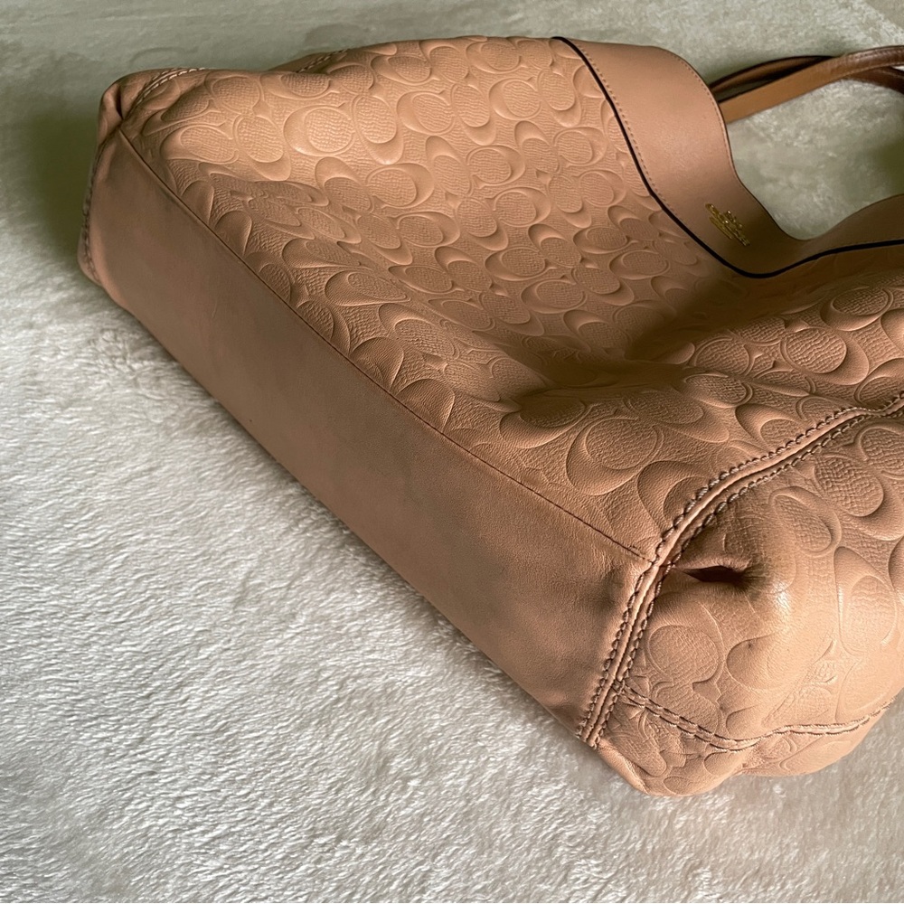 COACH Lexy Shoulder Bag in Nude Pink - Picture 4 of 12